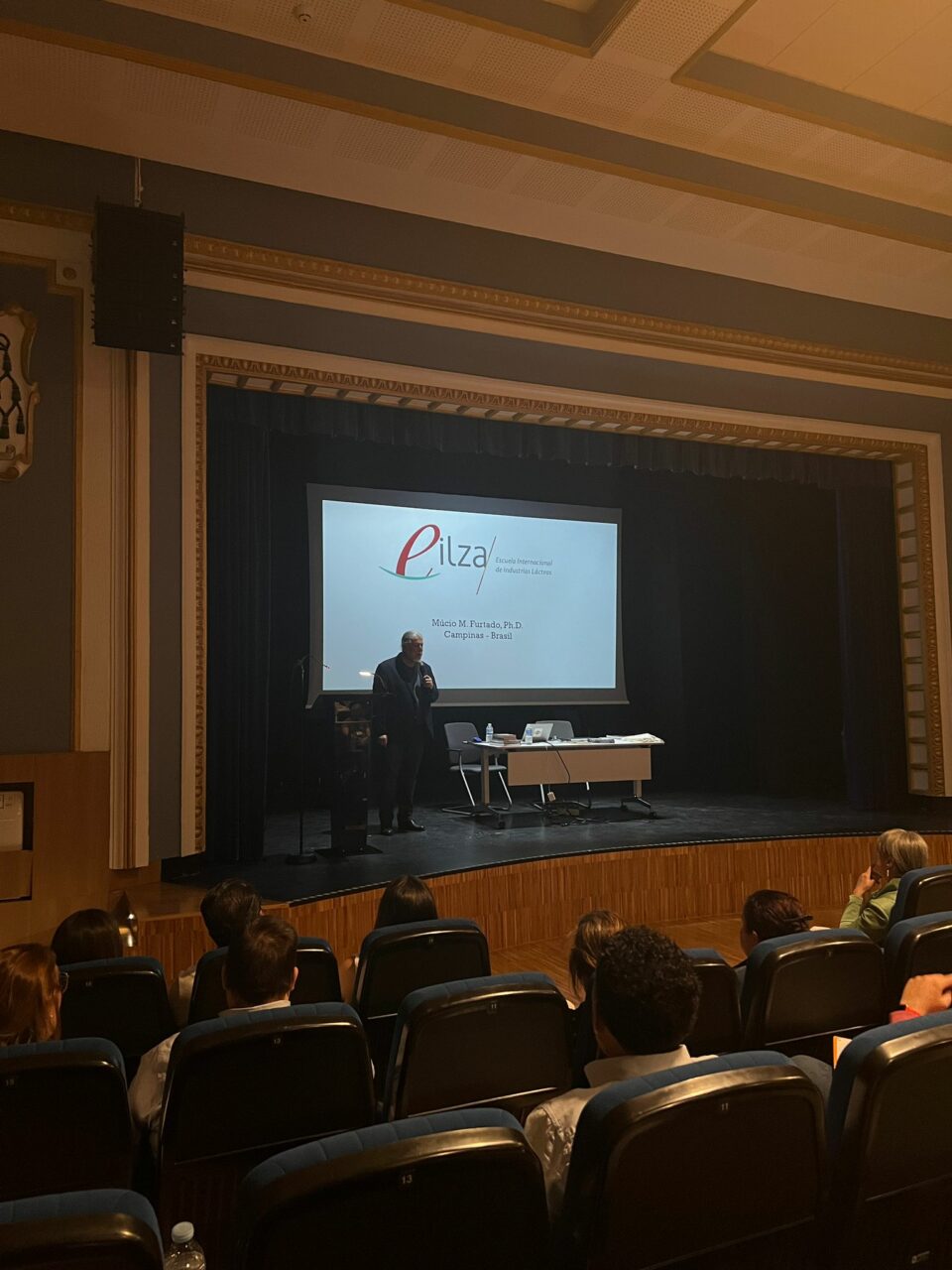 Fromago 2026 – Cheese Experience – Zamora - Zamora acoge con lleno absoluto la Clase Magistral de Mucio Furtado y Pablo Rivero sobre excelencia en la producción quesera